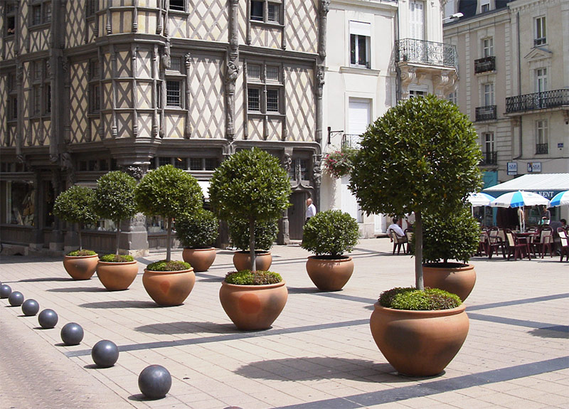 Planters could be moved to accommodate events. The planters would also fit within a tented event.